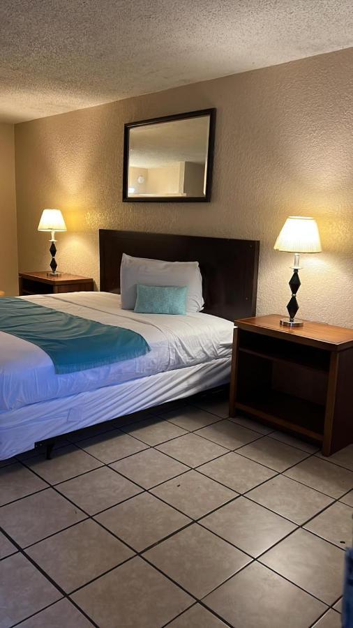 APM Inn&Suites - Jacksonville Exteriör bild