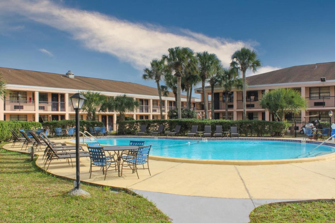 APM Inn&Suites - Jacksonville Exteriör bild